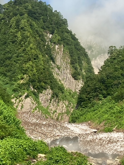 雨飾山登山