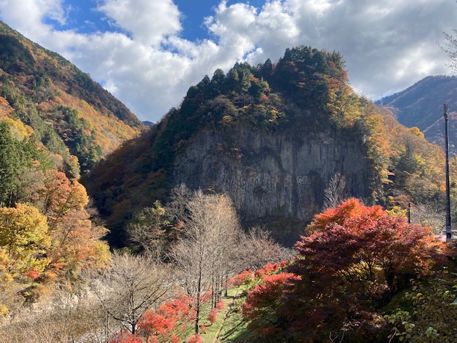 巌立峡紅葉